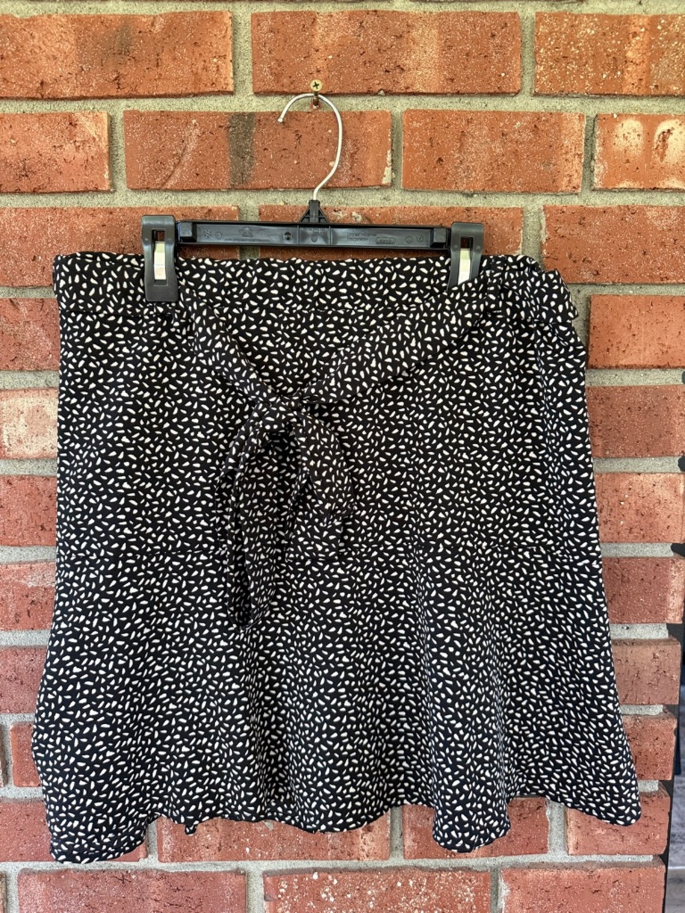 Potter's Pot Black and White Printed Tie-Waist Skort